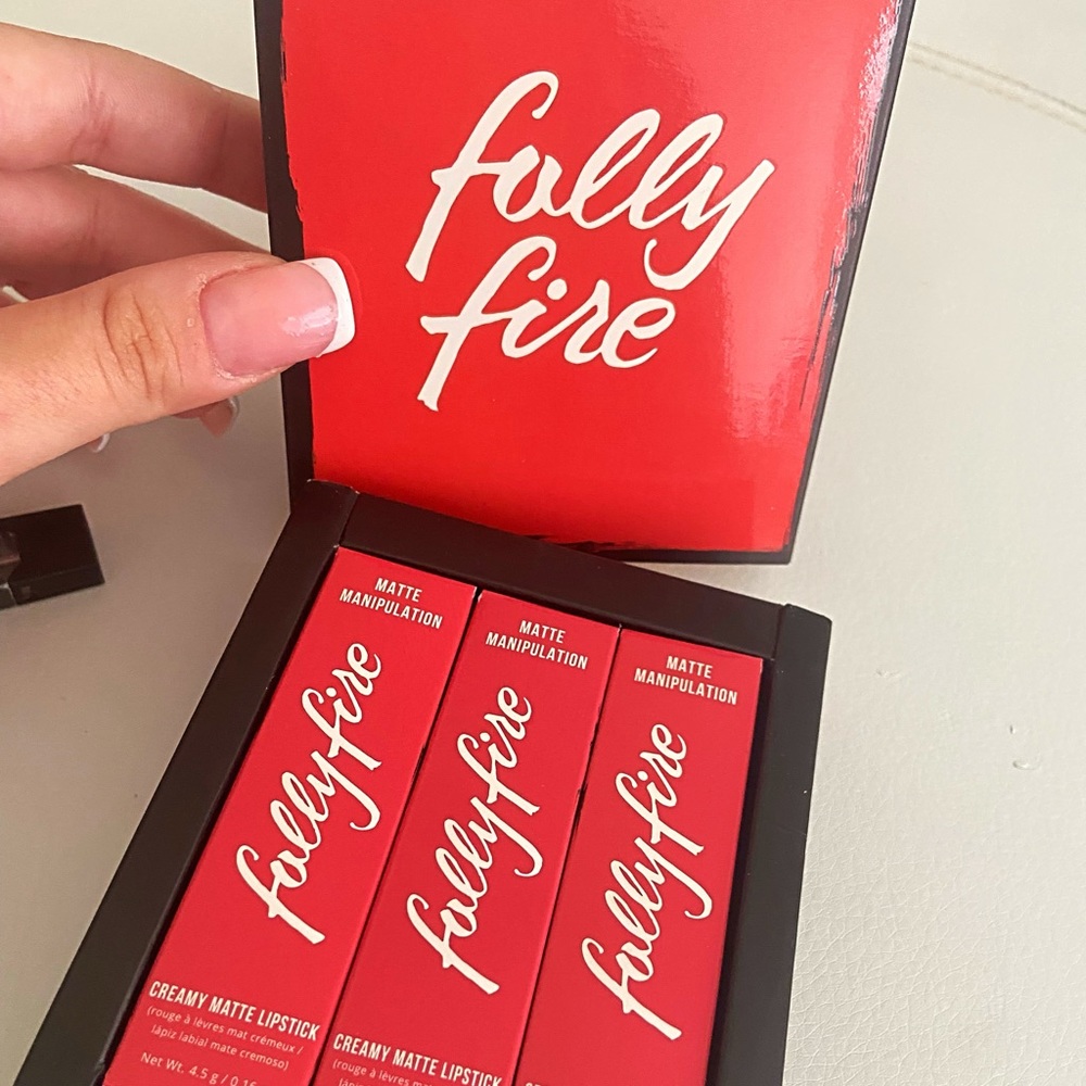 Folly Fire Matte Manipulation Lipstick Trio *NWT*